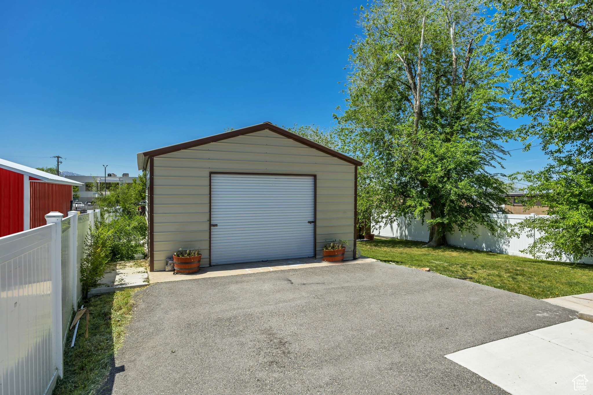 Tooele, UT 84074,569 N 100 E