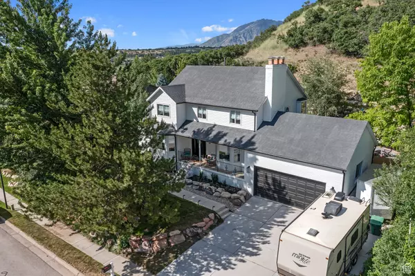 Sandy, UT 84092,10927 S LOSTWOOD DR