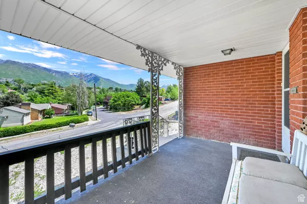 South Ogden, UT 84403,4825 S BURCH CREEK DR. E
