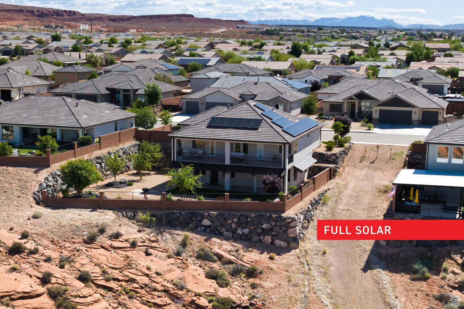 833 N CAMINO PICO, Washington, UT 84780