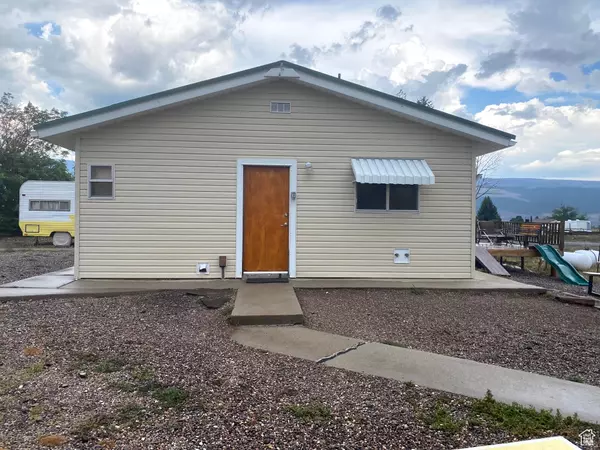 Koosharem, UT 84744,10 S 200 W