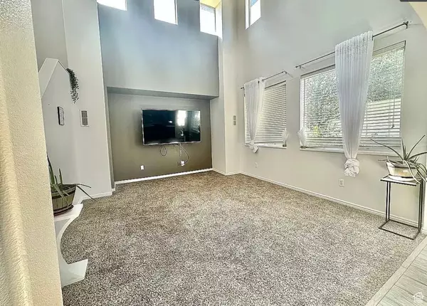 West Jordan, UT 84081,6680 S LEICHEN CT