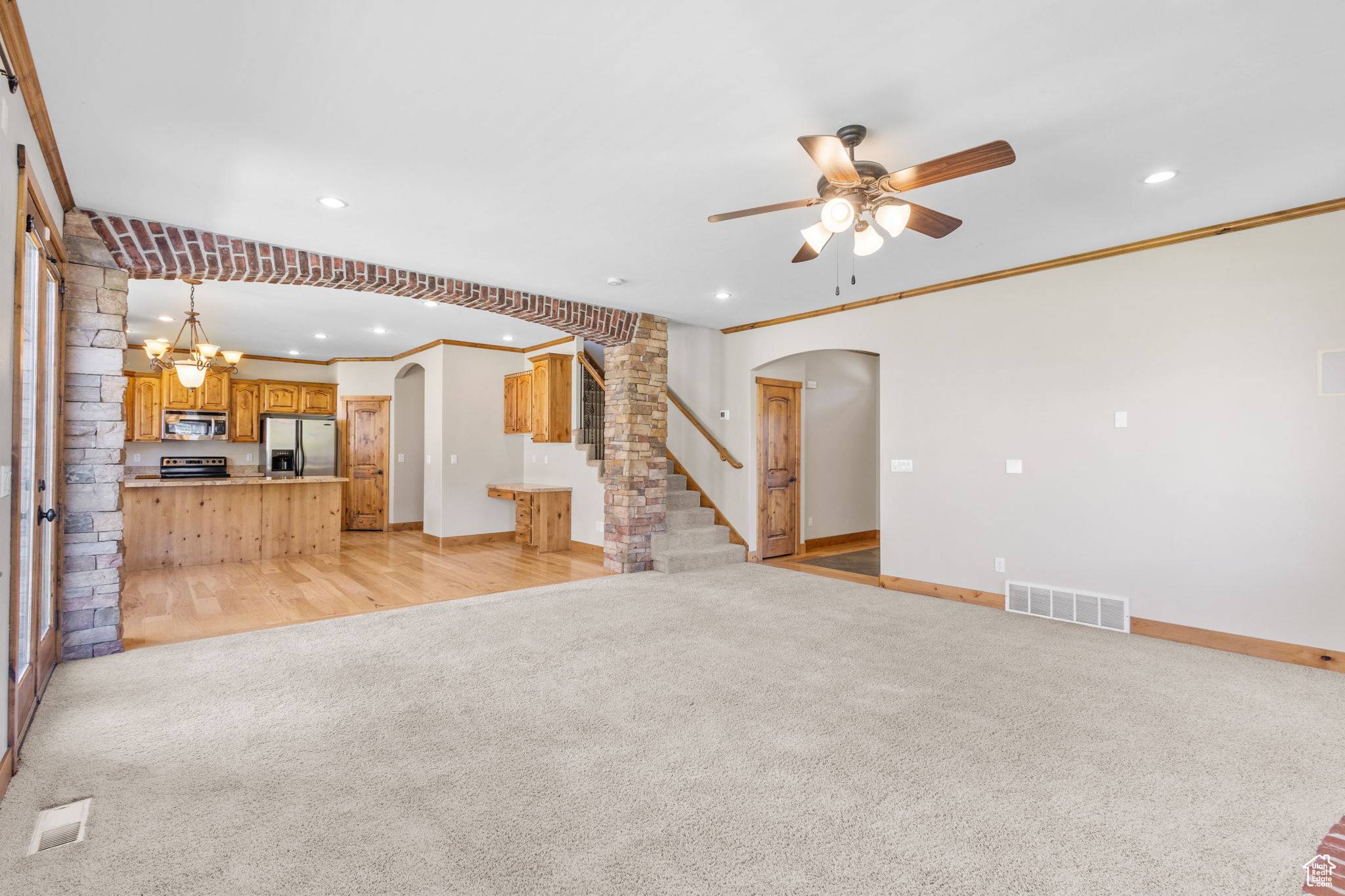 Alpine, UT 84004,969 S COUNTRY MANOR LN