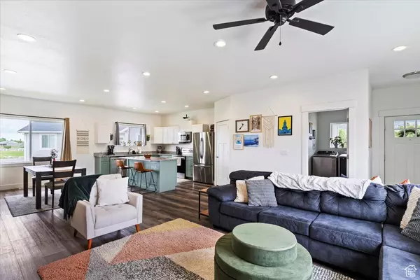 Pleasant View, UT 84414,1015 W 3000 N N #6
