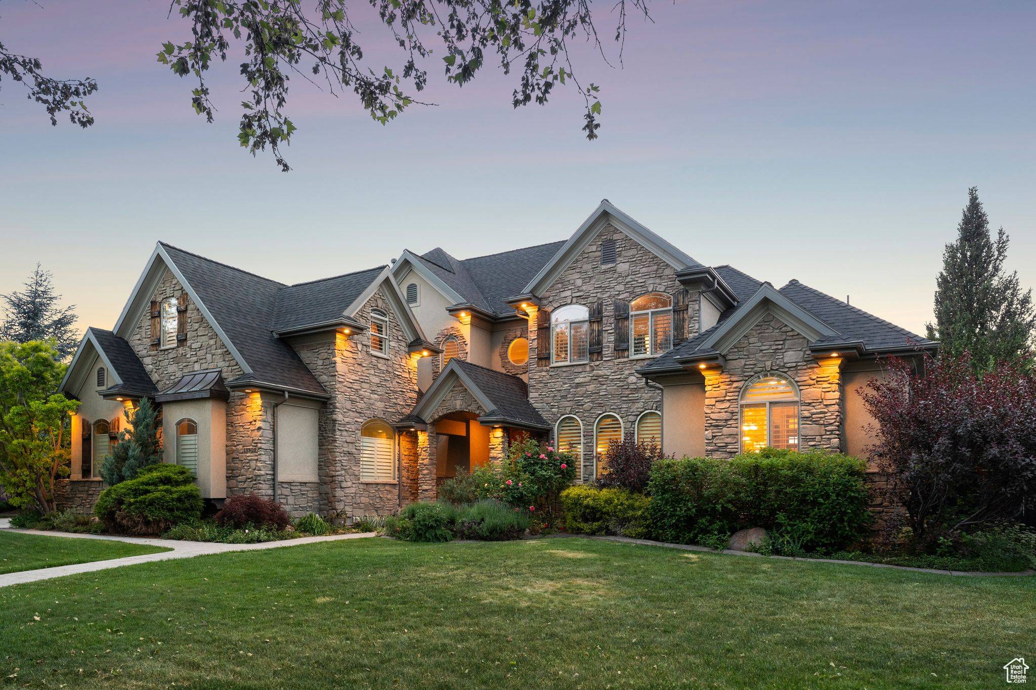 Draper, UT 84020,13302 S CORNER WOOD DR E