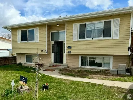 West Valley City, UT 84128,3867 S 6580 W