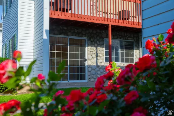 Orem, UT 84057,461 N OREM BLVD