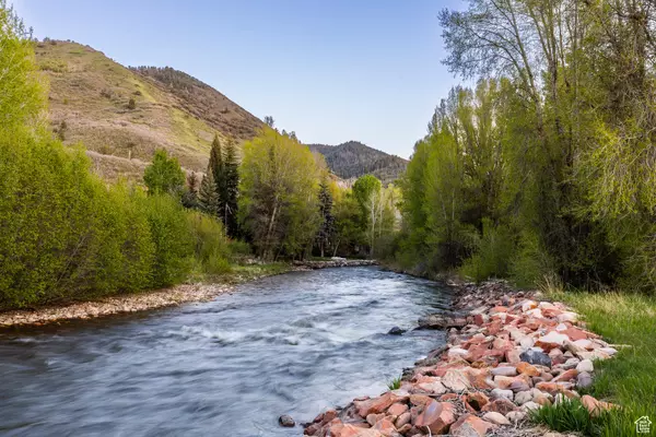 Oakley, UT 84055,1198 E ELKHORN LN #2