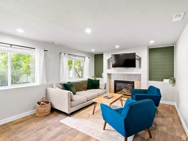 Taylorsville, UT 84123,832 W LERWILL AVE