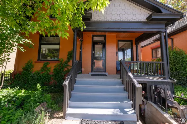 Salt Lake City, UT 84102,233 S 1100 E