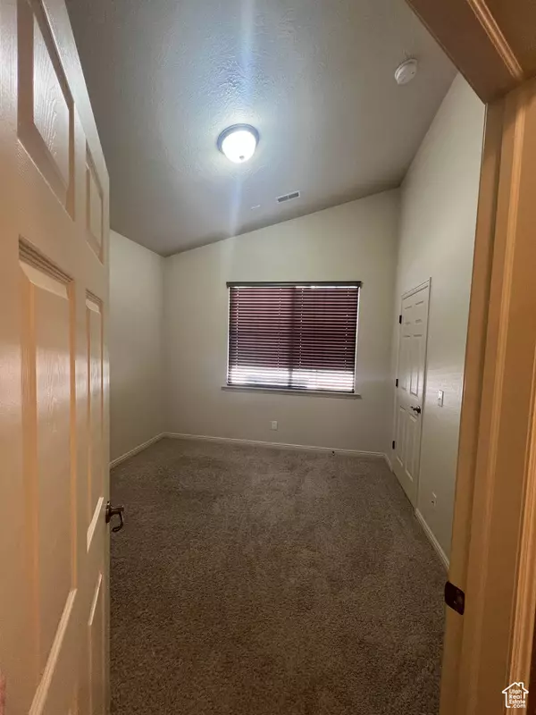 Pleasant Grove, UT 84062,1593 W 110 N #4