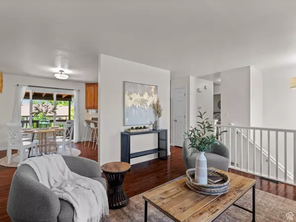 Sandy, UT 84070,9750 S DAVID ST E