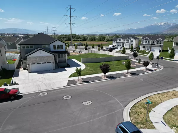 1573 N WOODSIDE DR, Spanish Fork, UT 84660