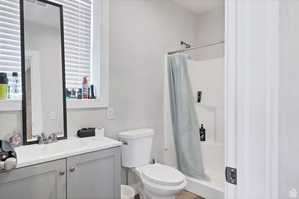 Hildale, UT 84784,740 W UZONA AVE