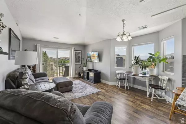 Sandy, UT 84070,56 E RESACA DR #A-12