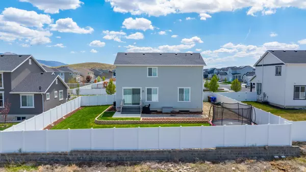 Eagle Mountain, UT 84005,1815 E THUNDER GULCH RD