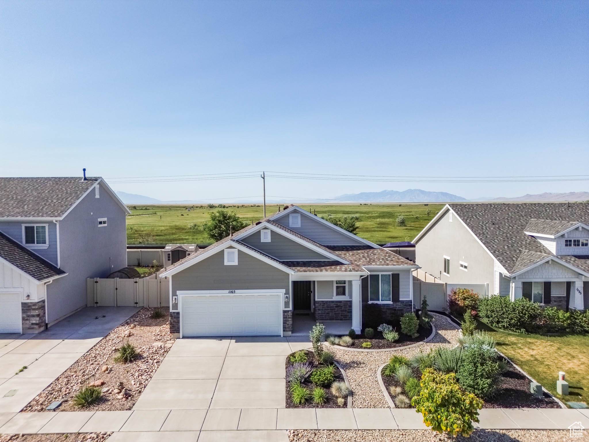 1165 W SILVER HOLLOW RD, Syracuse, UT 84075