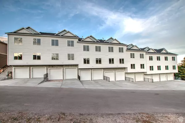 Garden City, UT 84028,939 N HARBOR VILLAGE DR E #104