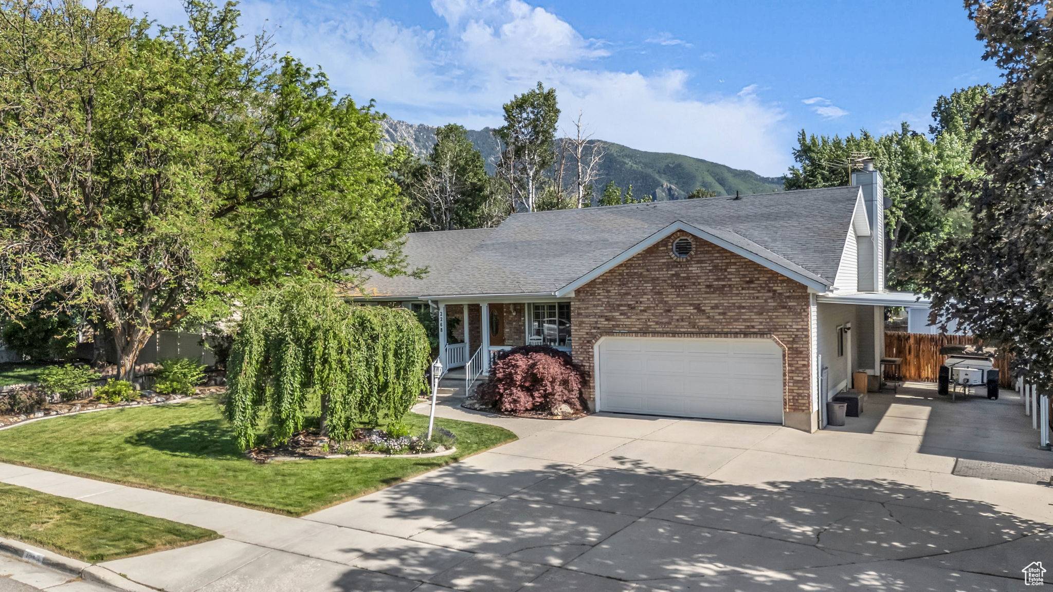 2268 E 10140 S, Sandy, UT 84092