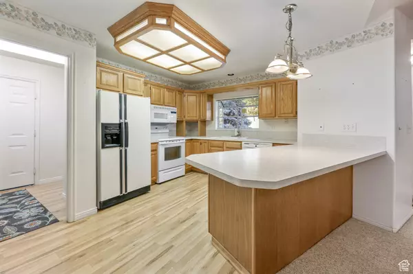 Pleasant View, UT 84414,3584 N 1000 W