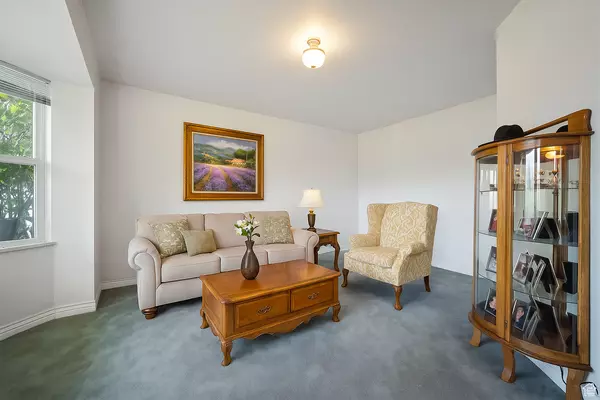 West Jordan, UT 84088,8298 S ARLINGTON CT