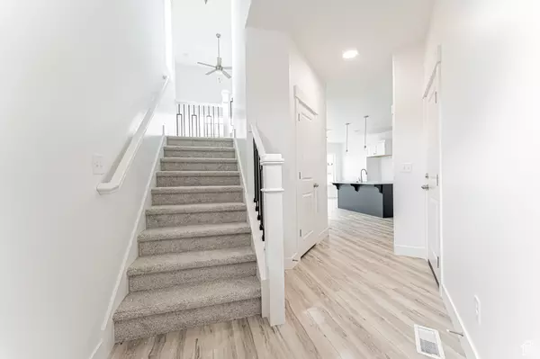 Saratoga Springs, UT 84045,2831 N RED VELVET LN #2332