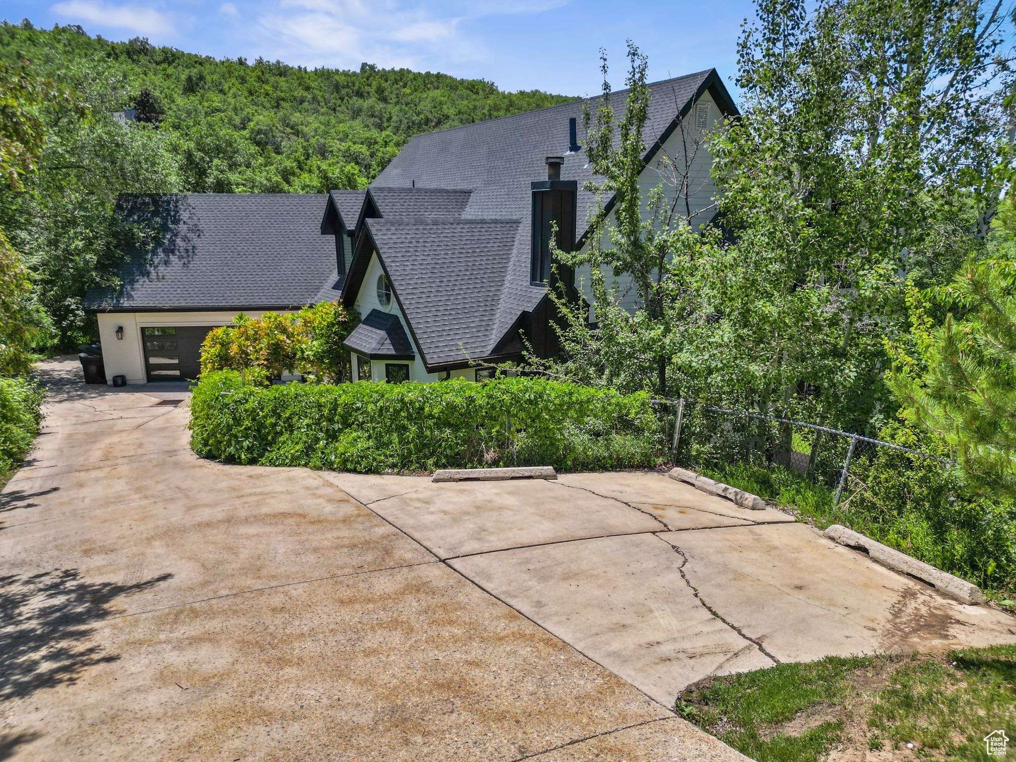 Bountiful, UT 84010,2692 S GRAND OAK CIR E