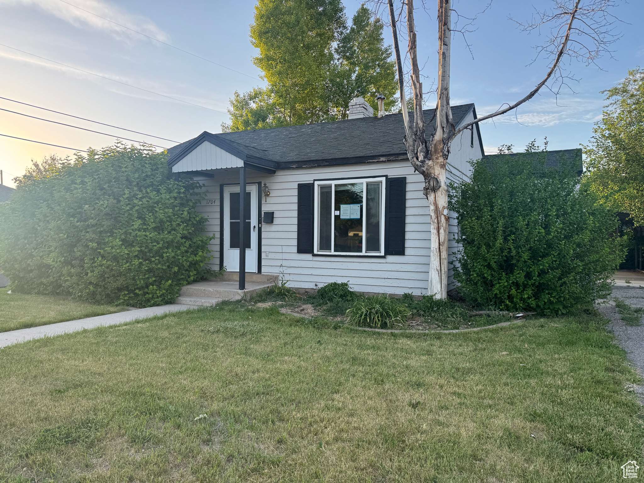 Provo, UT 84601,1704 W 50 N