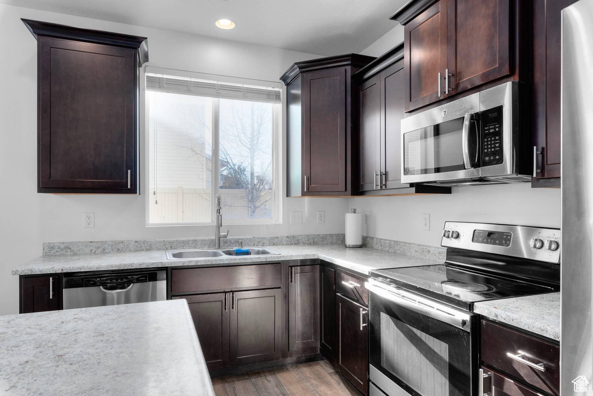 North Salt Lake, UT 84054,891 W EDINBURGH DR