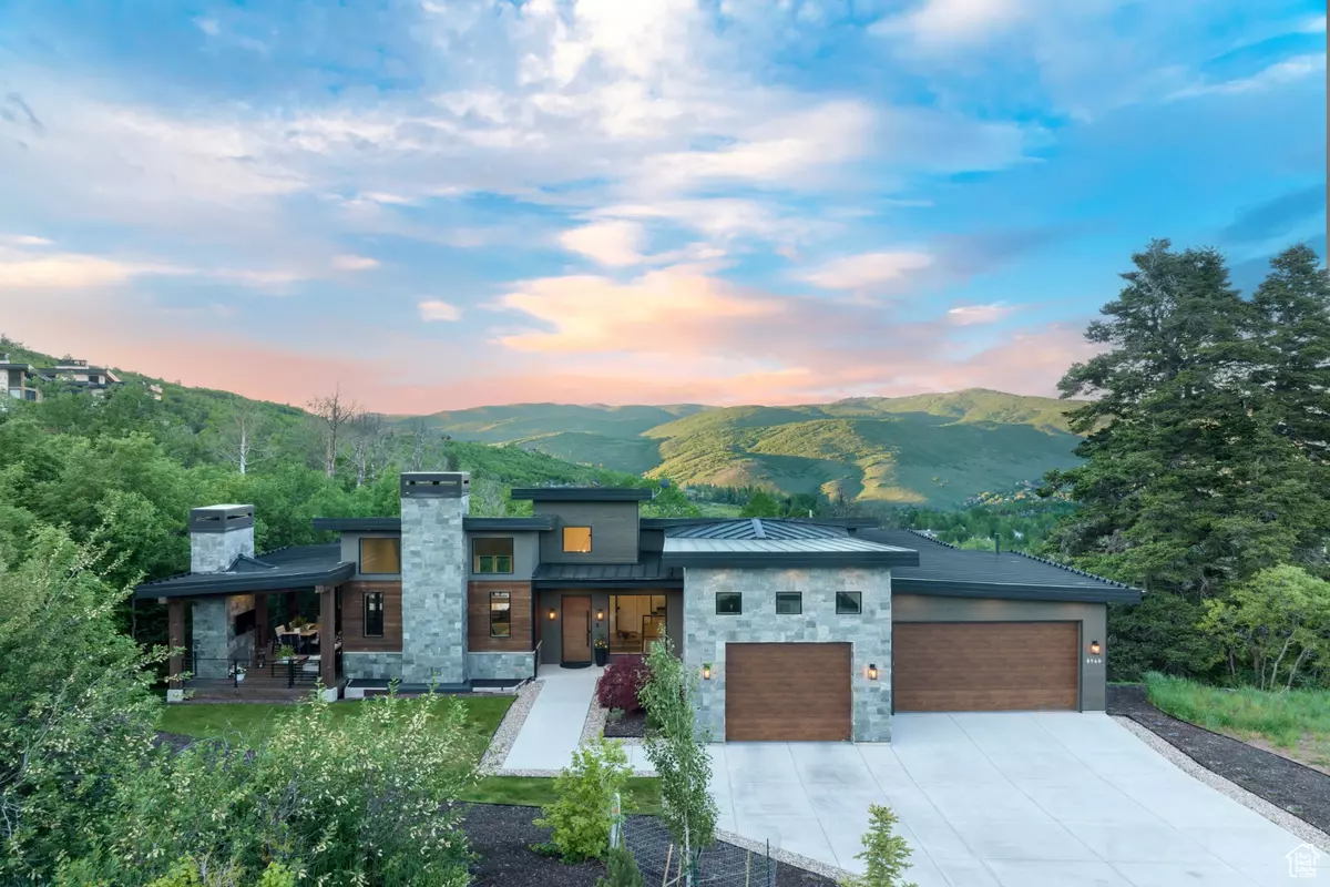 Park City, UT 84098,8960 PARLEYS LN