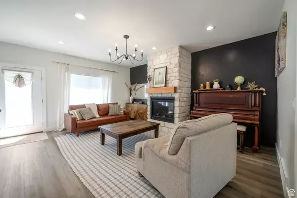 Spanish Fork, UT 84660,358 N 200 E
