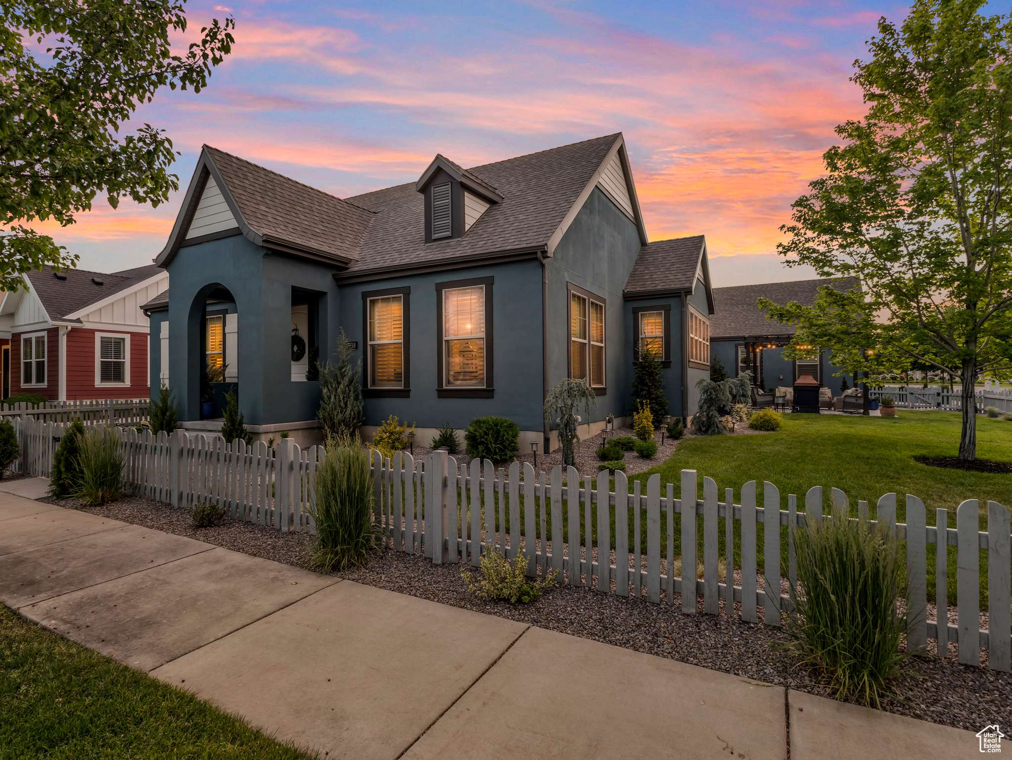 4938 W BLACK TWIG DR S, South Jordan, UT 84009