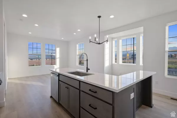 South Jordan, UT 84009,6508 W IGUAZU DR