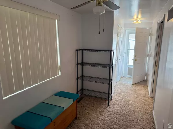 St. George, UT 84770,1225 N DIXIE DOWNS RD #100