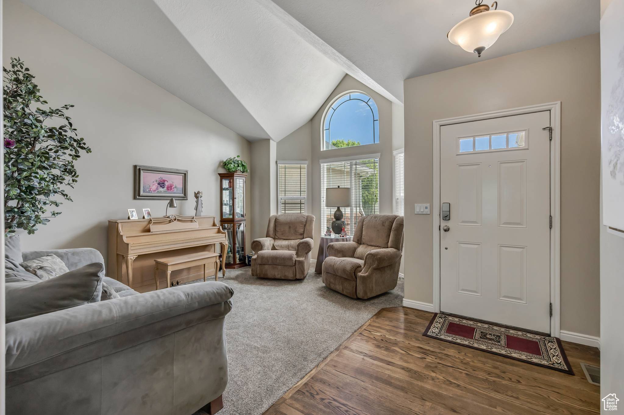 Syracuse, UT 84075,3118 S 1115 W