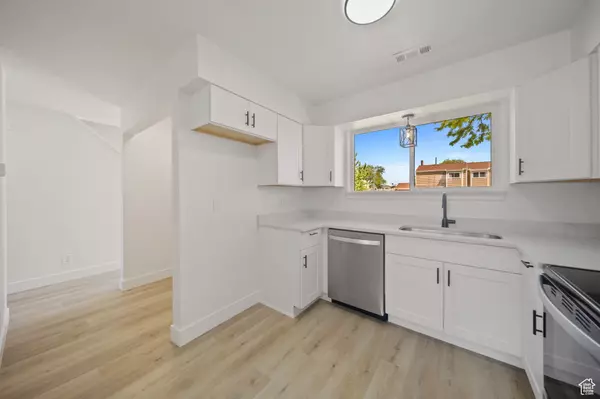 Magna, UT 84044,7417 W COPPERVIEW DR