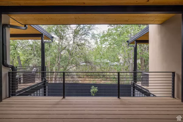 Moab, UT 84532,214 S 200 E #6