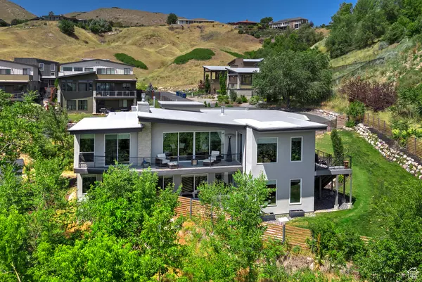 Salt Lake City, UT 84103,68 E COLUMBUS CT