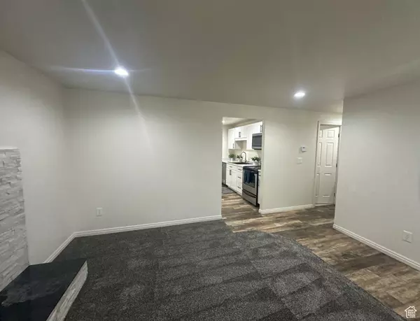 Ogden, UT 84404,469 CANFIELD DR