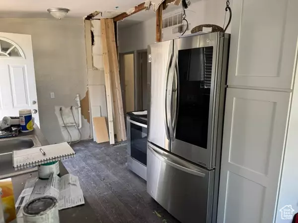 Ogden, UT 84404,112 N QUINCY AVE E