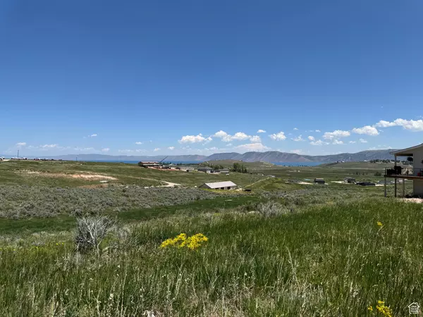 3068 S GOLF COURSE DR #9, Garden City, UT 84028