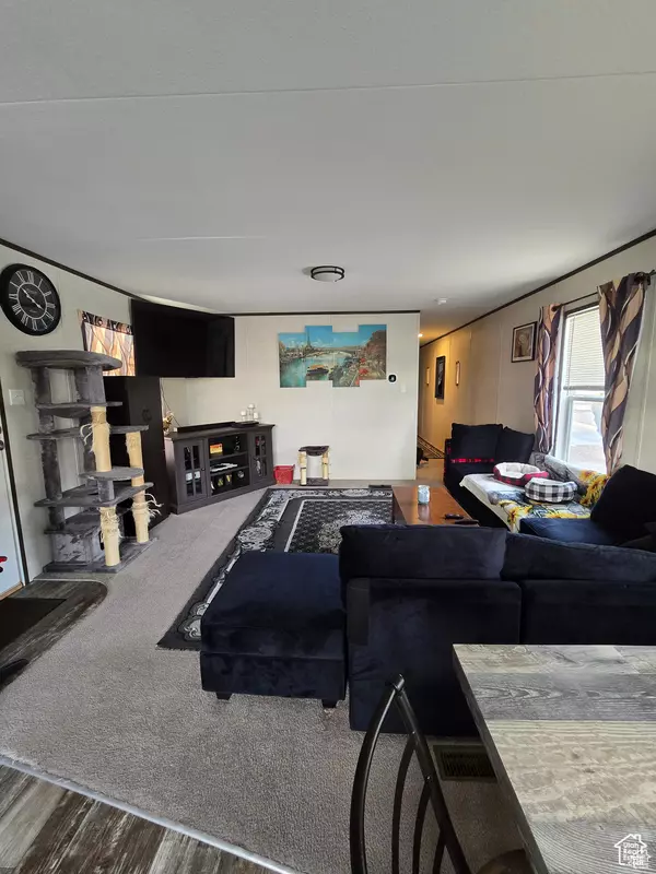 Layton, UT 84041,2500 N FORT LANE LN #189