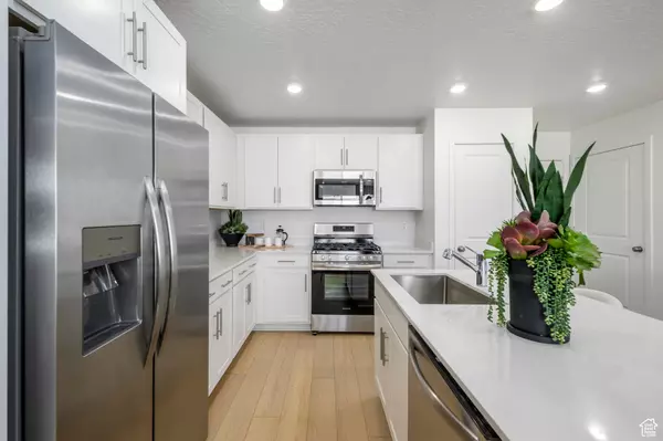 Eagle Mountain, UT 84005,1996 E CANYONLANDS LN N #3099