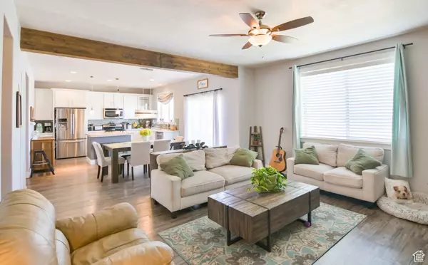 Layton, UT 84040,3319 N FALCON WAY