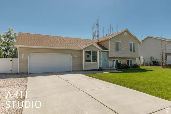 Harrisville, UT 84404,221 E BROOKMEADOW DR