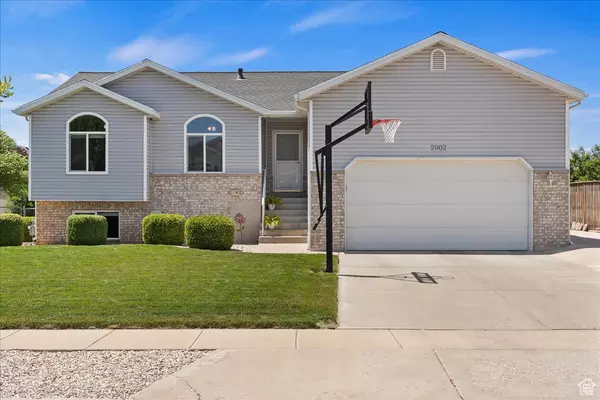 Syracuse, UT 84075,2002 S 1840 W