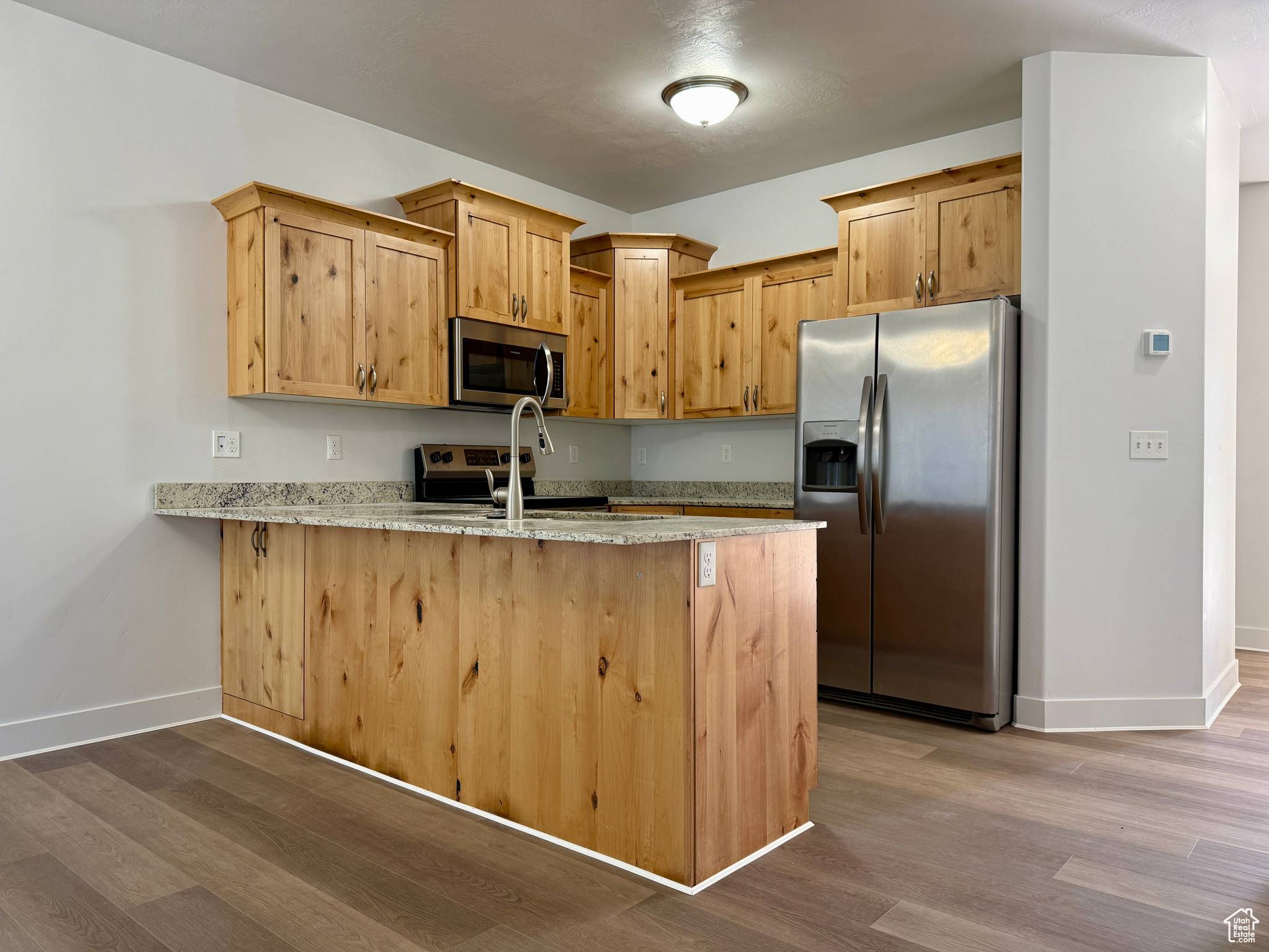 Tooele, UT 84074,849 N GLENEAGLES CT W