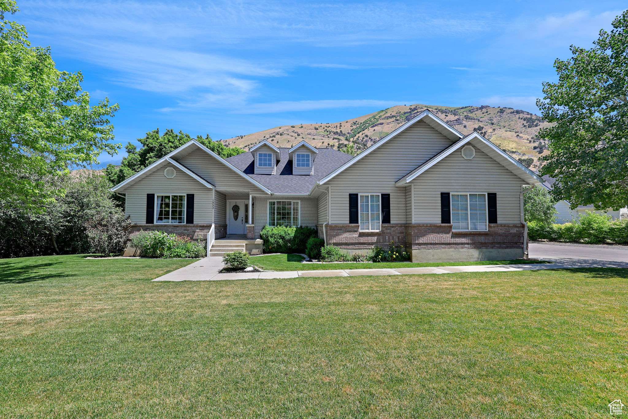 1953 E HWY 101, Hyrum, UT 84319