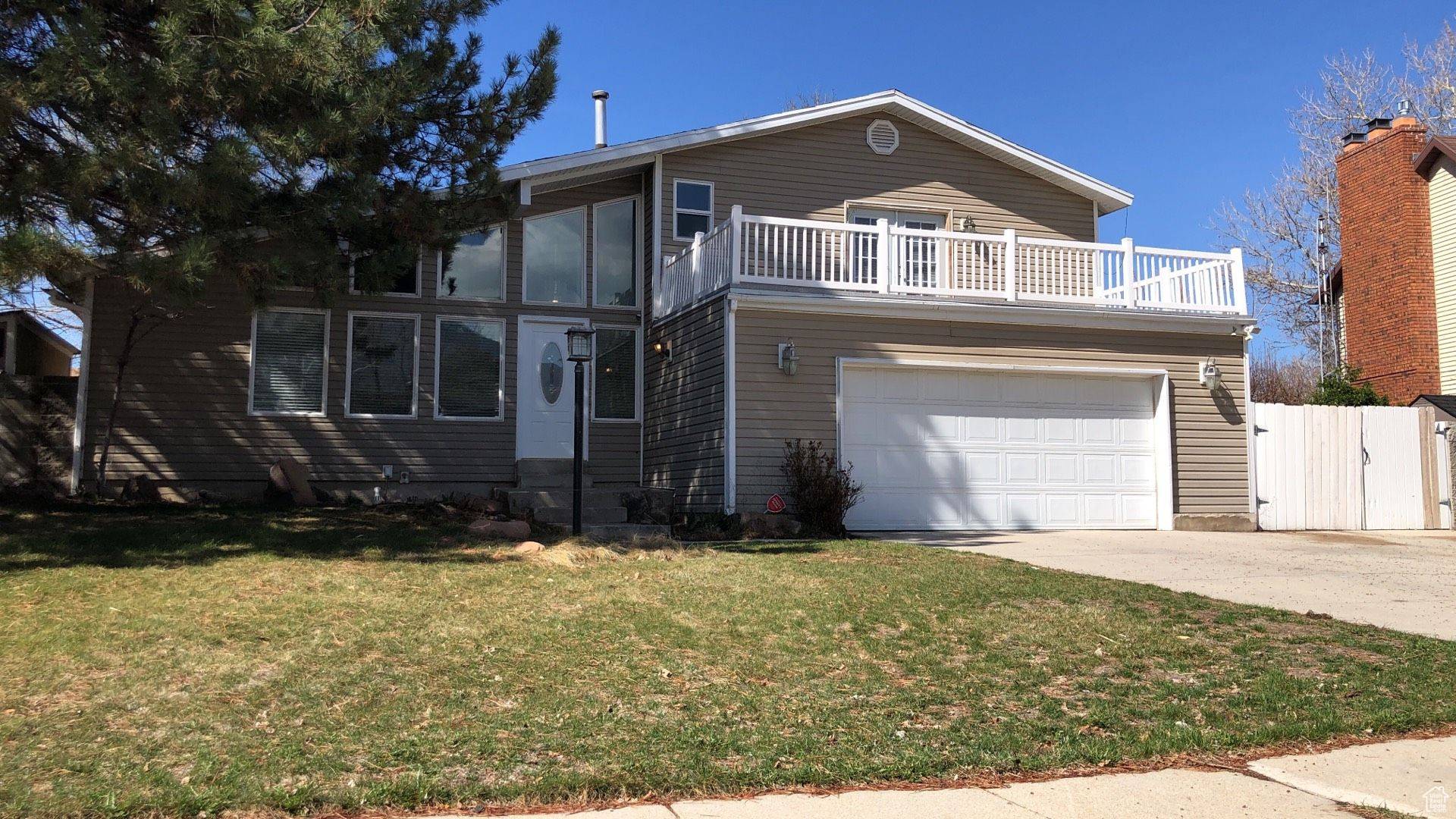 9012 S NORTHFORTY RD E, Sandy, UT 84093