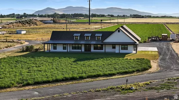 Honeyville, UT 84314,6435 N SALT CREEK RD